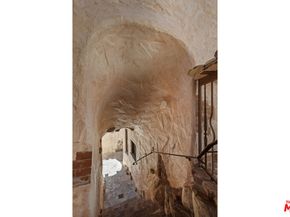 4213 Glenmuir Avenue, Los Angeles CA 90065