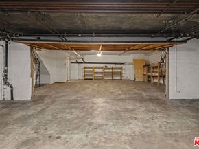 1037 16th Street 10, Santa Monica CA 90403