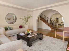 4426 Cromwell Avenue, Los Angeles CA 90027