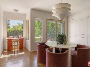 4426 Cromwell Avenue, Los Angeles CA 90027