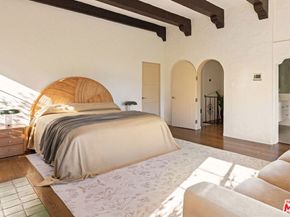 4426 Cromwell Avenue, Los Angeles CA 90027