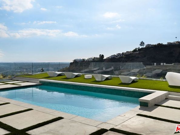 7868 Electra Drive, Los Angeles CA 90046