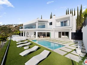 7868 Electra Drive, Los Angeles CA 90046