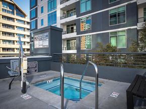 425 W Beech St 327, San Diego CA 92101