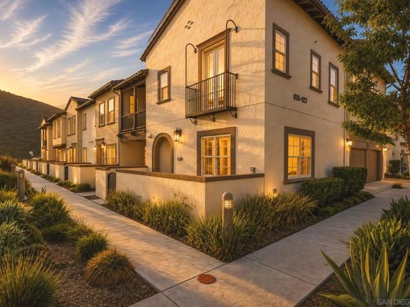 827 Blackstone, San Marcos CA 92078