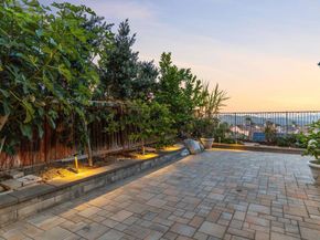 11070 Roxboro, San Diego CA 92131
