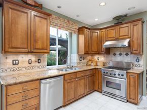 11070 Roxboro, San Diego CA 92131