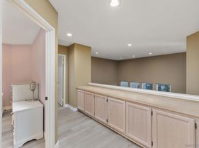 11070 Roxboro, San Diego CA 92131