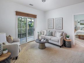 6823 Corintia St, Carlsbad CA 92009
