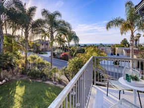 6823 Corintia St, Carlsbad CA 92009