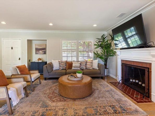 3544 Gardenia, Long Beach CA 90807