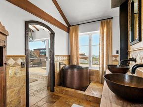 1664 Guizot St, San Diego CA 92107