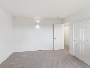 77 Cameo Rd, Carlsbad CA 92008