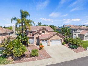 1020 Cima Dr, San Marcos CA 92078