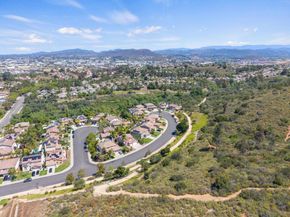 1020 Cima Dr, San Marcos CA 92078
