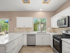 1020 Cima Dr, San Marcos CA 92078