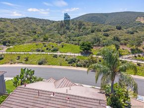 1020 Cima Dr, San Marcos CA 92078