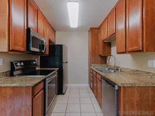 1240 N Broadway 53, Escondido CA 92026