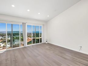 1245 Van Nuys St, San Diego CA 92109