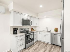 1245 Van Nuys St, San Diego CA 92109
