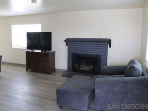7021 Madrone Ave, San Diego CA 92114
