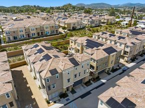 1232 Sunrise View 105, San Marcos CA 92078