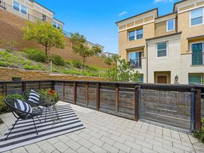 1232 Sunrise View 105, San Marcos CA 92078