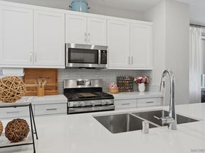 1232 Sunrise View 105, San Marcos CA 92078