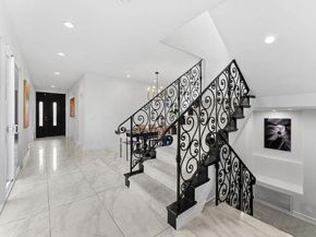 1550 Morenci St, San Diego CA 92110