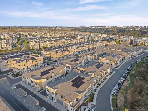 10656 Anima, San Diego CA 92126