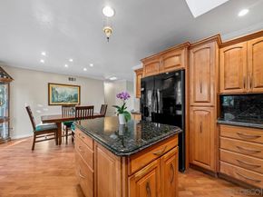 7212 Florey St, San Diego CA 92122