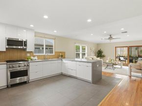 11390 Acrux, San Diego CA 92126