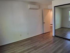 6330 Genesee Ave 213, San Diego CA 92122