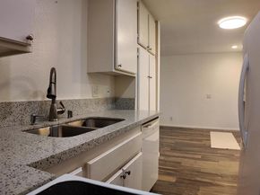 6330 Genesee Ave 213, San Diego CA 92122