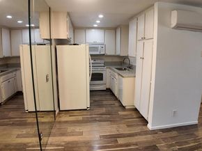 6330 Genesee Ave 213, San Diego CA 92122