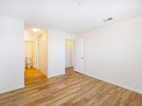 10740 Aderman Ave Unit 70, San Diego CA 92126