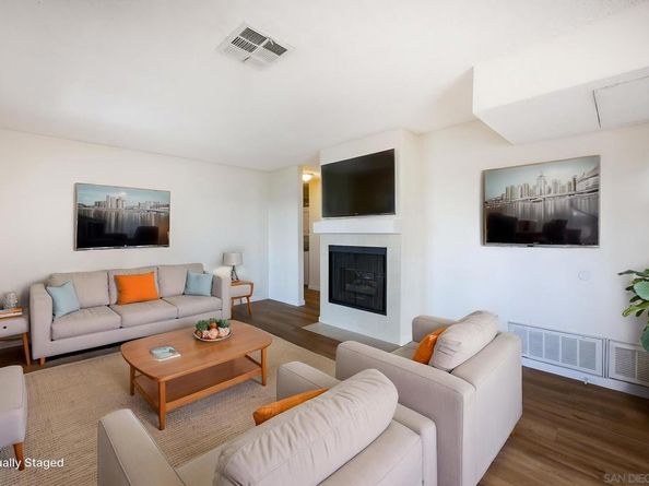 10740 Aderman Ave Unit 70, San Diego CA 92126