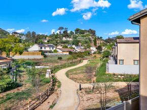 1646 Carol Lee Ln, Escondido CA 92026