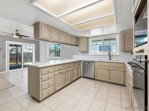 468 Manor, El Cajon CA 92020