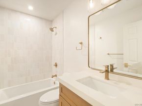 17925 Caminito Pinero 270, San Diego CA 92128