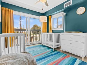 4083 Lamont Street, San Diego CA 92109