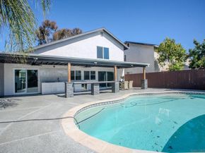 4826 Cannington Dr, San Diego CA 92117