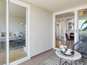 6225 Caminito Luisito, San Diego CA 92111