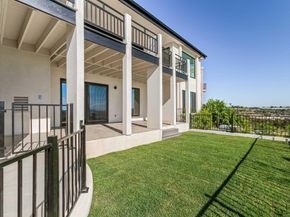 2481 La Marque St, San Diego CA 92109