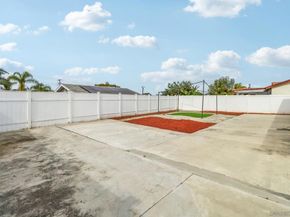 4106 Dellwood St, San Diego CA 92111