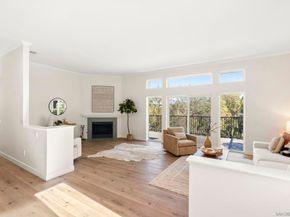 7875 Bellakaren Pl, La Jolla CA 92037