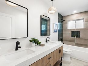 7875 Bellakaren Pl, La Jolla CA 92037