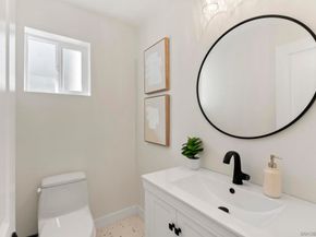 7875 Bellakaren Pl, La Jolla CA 92037