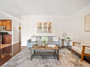 3167 Via Alicante 242, La Jolla CA 92037