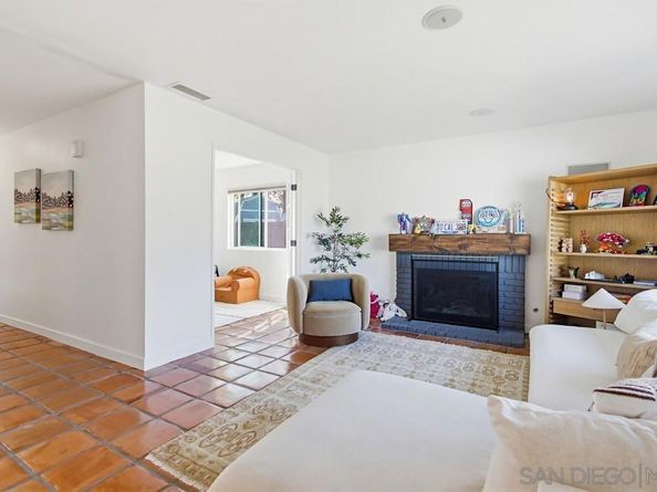 6475 Canyon Vista Ct, San Diego CA 92111